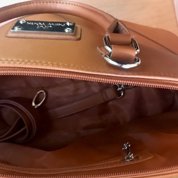 JM NEW YORK BAG - Picture 2 of 3